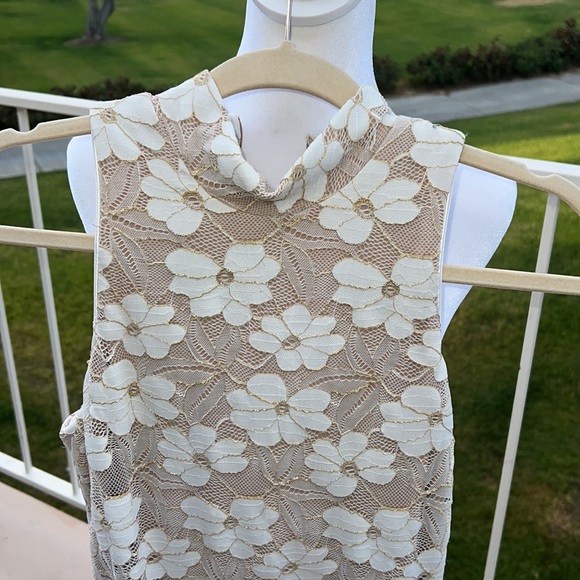 Dress the population jasmine floral lace dress midi high neckline size medium - Picture 2 of 8